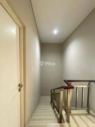 DISEWAKAN RUMAH CANTIK DI CLUSTER CENTRONIA – SENTUL CITY DISEWAKAN RUMAH CANTIK DI CLUSTER CENTRONIA – SENTUL CITY