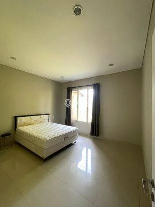 DISEWAKAN RUMAH CANTIK DI CLUSTER CENTRONIA – SENTUL CITY DISEWAKAN RUMAH CANTIK DI CLUSTER CENTRONIA – SENTUL CITY