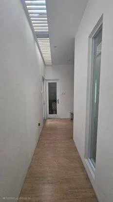 Dekat Karawaci! Rumah Baru Renov Semi Furnished – Kitchen Set & Backdrop TV, Tinggal Masuk Dekat Karawaci! Rumah Baru Renov Semi Furnished – Kitchen Set & Backdrop TV, Tinggal Masuk