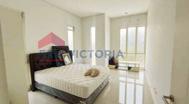 Rumah 2 Lantai di Perumahan Keamanan 24 Jam Dekat Brawijaya & Fasum Rumah 2 Lantai di Perumahan Keamanan 24 Jam Dekat Brawijaya & Fasum