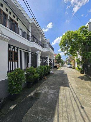 Turun Harga Rumah Baru Dalam Komplek Di Duren Sawit Turun Harga Rumah Baru Dalam Komplek Di Duren Sawit