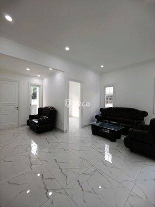 Rumah Baru Design American Classic Jatiwaringin Bekasi Rumah Baru Design American Classic Jatiwaringin Bekasi