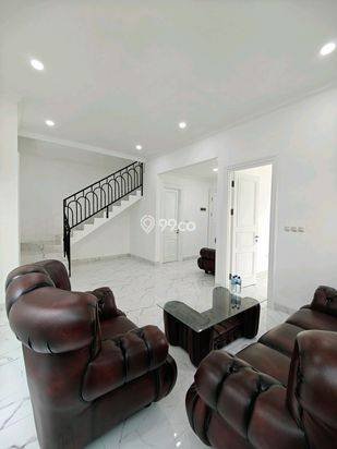 Rumah Baru Design American Classic Jatiwaringin Bekasi Rumah Baru Design American Classic Jatiwaringin Bekasi