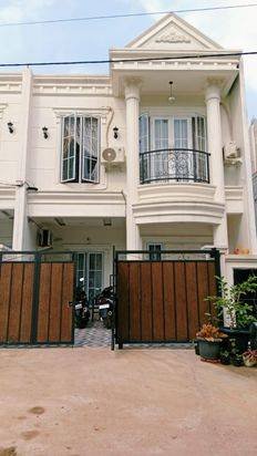 Dijual Harga Menarik Rumah 2 Lt. Siap Huni Di Kav. BRI Cilodong Depok. Dijual Harga Menarik Rumah 2 Lt. Siap Huni Di Kav. BRI Cilodong Depok.
