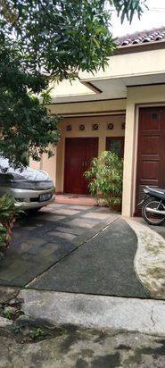 Dijual Harga Menarik Rumah Siap Huni Di Ciracas Jkt Timur. Dijual Harga Menarik Rumah Siap Huni Di Ciracas Jkt Timur.