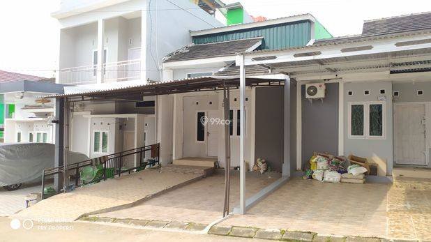 Jual Murah Rumah 2 Lantai Komplek NEW CASTLE, One Gate System, Security 24 Jam Lokasi K. Bawah-Mayang Kota Jambi Jual Murah Rumah 2 Lantai Komplek NEW CASTLE, One Gate System, Security 24 Jam Lokasi K. Bawah-Mayang Kota Jambi