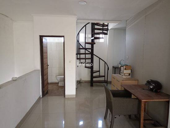 Ruko Strategis Pinggir Jalan di Padang Sambian Denpasar Barat Cocok untuk Klinik, Kantor, Apotik, Warung, Minimarket, Warung Bigul, Potocopi Ruko Strategis Pinggir Jalan di Padang Sambian Denpasar Barat Cocok untuk Klinik, Kantor, Apotik, Warung, Minimarket, Warung Bigul, Potocopi