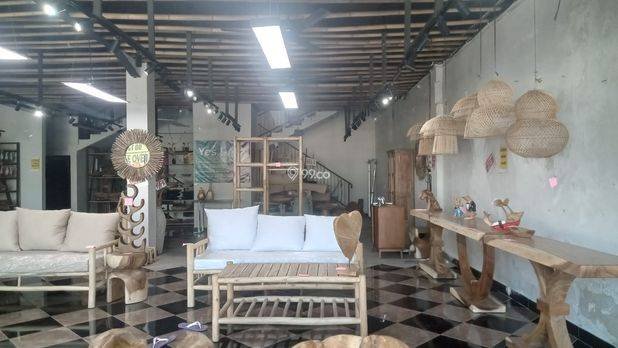 Ruko atau Ruang Usaha 3 Lantai di Raya Kerobokan Cocok Untuk Spa, Gym, Resto, Butik, Art Gallery, Toko, Klinik Kecantikan, Klinik Dokter, Indomaret, Alfamart, Circle K, M Mart, Pharmacy Ruko atau Ruang Usaha 3 Lantai di Raya Kerobokan Cocok Untuk Spa, Gym, Resto, Butik, Art Gallery, Toko, Klinik Kecantikan, Klinik Dokter, Indomaret, Alfamart, Circle K, M Mart, Pharmacy