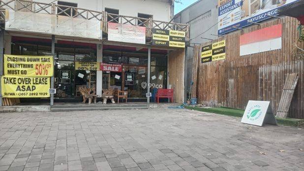 Ruko atau Ruang Usaha 3 Lantai di Raya Kerobokan Cocok Untuk Spa, Gym, Resto, Butik, Art Gallery, Toko, Klinik Kecantikan, Klinik Dokter, Indomaret, Alfamart, Circle K, M Mart, Pharmacy Ruko atau Ruang Usaha 3 Lantai di Raya Kerobokan Cocok Untuk Spa, Gym, Resto, Butik, Art Gallery, Toko, Klinik Kecantikan, Klinik Dokter, Indomaret, Alfamart, Circle K, M Mart, Pharmacy