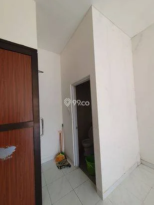 Disewakan Ruko Pasar Modern Paramount Gading Serpong Disewakan Ruko Pasar Modern Paramount Gading Serpong