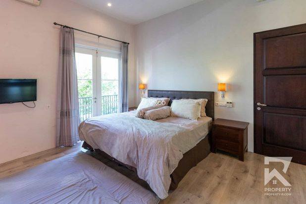 Dijual Freehold Rumah Mewah di Ungasan Bali Dekat Pantai dan GWK Dijual Freehold Rumah Mewah di Ungasan Bali Dekat Pantai dan GWK