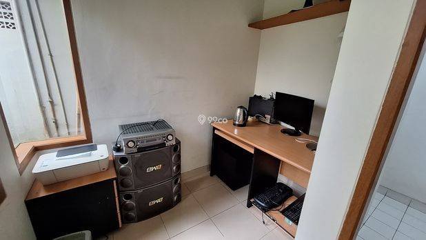 Rumah 1 lantai luas Bekas Kantor di BSD City Tangerang Rumah 1 lantai luas Bekas Kantor di BSD City Tangerang