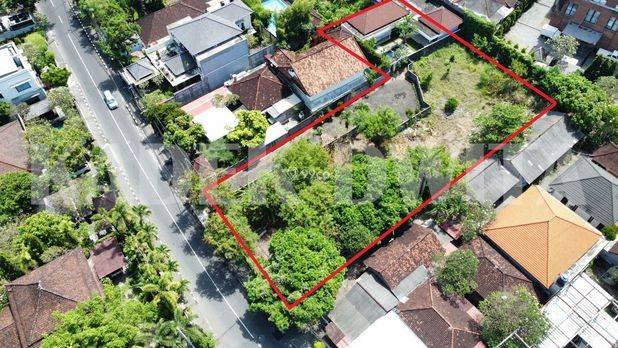 Tanah jalan danau poso sanur dkt tamblingan mertasari pengembak Tanah jalan danau poso sanur dkt tamblingan mertasari pengembak