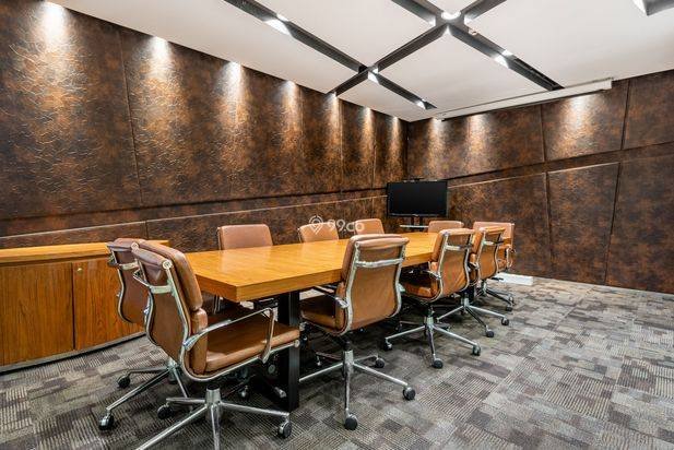 Akses satu harga ke ruang kerja, kantor virtual, dan ruang rapat di Regus Ciputra World Akses satu harga ke ruang kerja, kantor virtual, dan ruang rapat di Regus Ciputra World