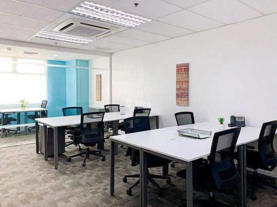 Ruang kerja fleksibel di HQ Menara BTPN Ruang kerja fleksibel di HQ Menara BTPN