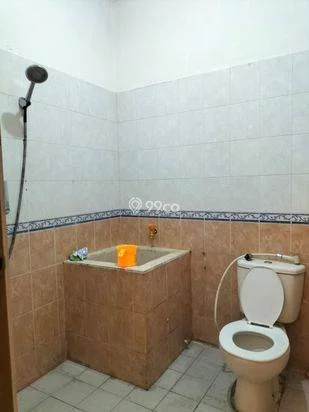 Disewakan Rumah Komplek Sariwangi 10 Menit Polban Siap Huni Disewakan Rumah Komplek Sariwangi 10 Menit Polban Siap Huni