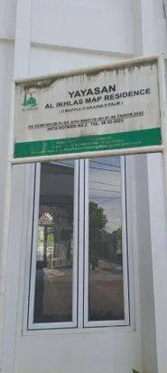 RUMAH BARU RENOV LT 105m² – DALAM KOMPLEK (POJOK & PRIVAT) – DEKAT STASIUN DEPOK LAMA RUMAH BARU RENOV LT 105m² – DALAM KOMPLEK (POJOK & PRIVAT) – DEKAT STASIUN DEPOK LAMA