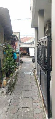 Di Jual Tanah beserta Bangunan di Pinggir Jalan Di Jual Tanah beserta Bangunan di Pinggir Jalan