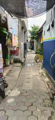 Di Jual Tanah beserta Bangunan di Pinggir Jalan Di Jual Tanah beserta Bangunan di Pinggir Jalan