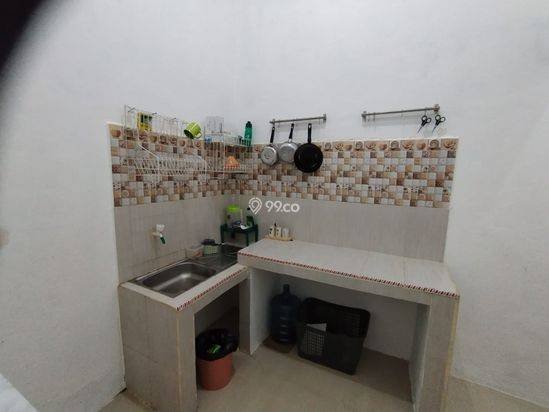 Rumah Sederhana yang Nyaman dan Strategis (BARU RENOV !) Rumah Sederhana yang Nyaman dan Strategis (BARU RENOV !)