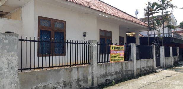 Dijual Rumah Secondary Wisma Kusuma Indah (Tanpa Perantara), Bekasi, LT 315m² Luas Bangunan 200m² Dijual Rumah Secondary Wisma Kusuma Indah (Tanpa Perantara), Bekasi, LT 315m² Luas Bangunan 200m²