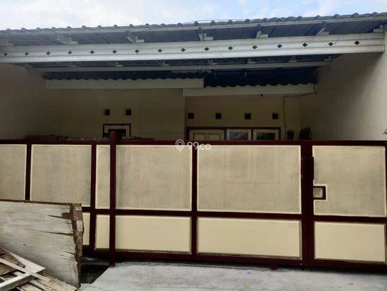 BEST DEAL! Rumah Secondary area Genuk, Semarang, LT 60m² Luas Bangunan 40m² BEST DEAL! Rumah Secondary area Genuk, Semarang, LT 60m² Luas Bangunan 40m²