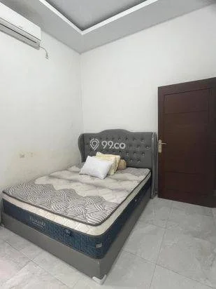 RUMAH EXKLUSIF DI PUSAT PERKOTAAN RUMAH EXKLUSIF DI PUSAT PERKOTAAN