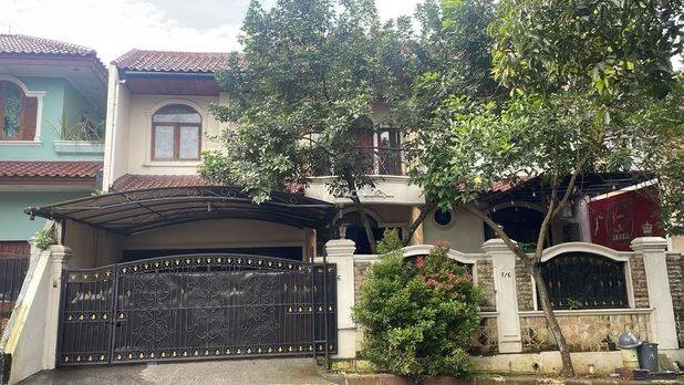 Dijual Rumah Luas 2 Lantai di Bukit Mas Bintaro – Siap Huni, Jalan Tenang Dijual Rumah Luas 2 Lantai di Bukit Mas Bintaro – Siap Huni, Jalan Tenang