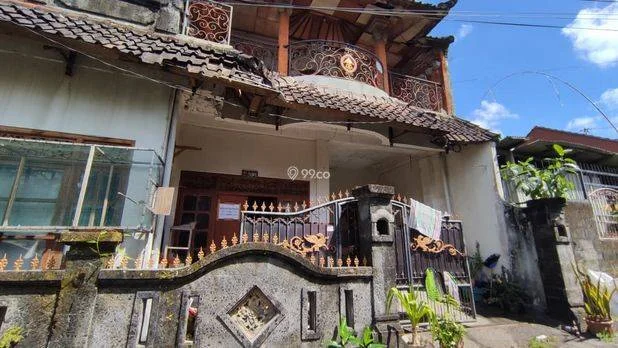 Dikontrakkan Rumah 3 Lantai di Dalung Permai Kuta Utara dekat ke Canggu Dikontrakkan Rumah 3 Lantai di Dalung Permai Kuta Utara dekat ke Canggu