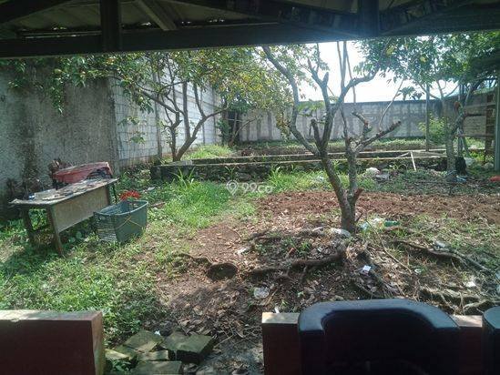 DIJUAL RUMAH 2 LANTAI – CIANJUR KOTA SHM • Siap Huni • Lahan Luas + Kolam Ikan DIJUAL RUMAH 2 LANTAI – CIANJUR KOTA SHM • Siap Huni • Lahan Luas + Kolam Ikan