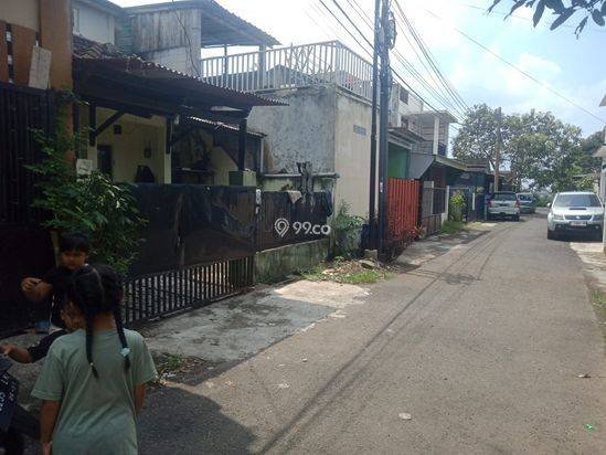 DIJUAL RUMAH 2 LANTAI – CIANJUR KOTA SHM • Siap Huni • Lahan Luas + Kolam Ikan DIJUAL RUMAH 2 LANTAI – CIANJUR KOTA SHM • Siap Huni • Lahan Luas + Kolam Ikan
