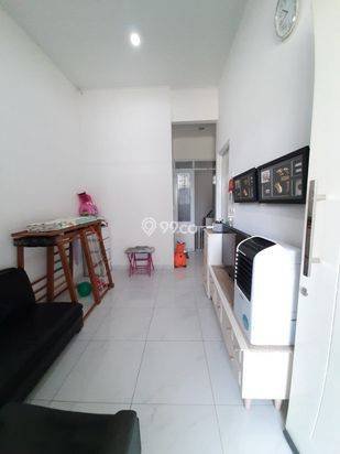 Disewakan Rumah Minimalis Semi Furnished di Taman Kopo Indah TKI 1 Disewakan Rumah Minimalis Semi Furnished di Taman Kopo Indah TKI 1