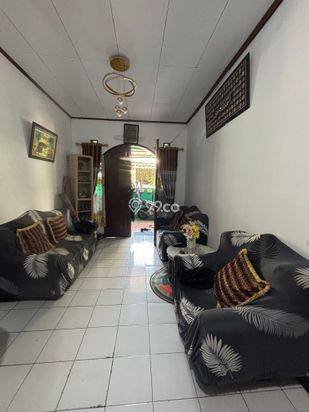 Di Jual Rumah Jl. M. Kahfi 1 Gang Pasir Ciganjur Jagakarsa (Pinggir jalan) Di Jual Rumah Jl. M. Kahfi 1 Gang Pasir Ciganjur Jagakarsa (Pinggir jalan)