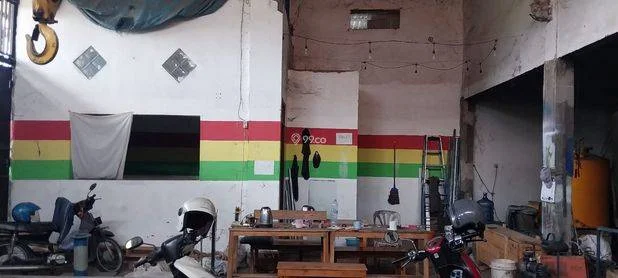 Dijual! Gudang + Kantor Lokasi Strategis dengan Area Bisnis Dijual! Gudang + Kantor Lokasi Strategis dengan Area Bisnis