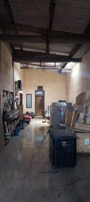 Dijual! Gudang + Kantor Lokasi Strategis dengan Area Bisnis Dijual! Gudang + Kantor Lokasi Strategis dengan Area Bisnis