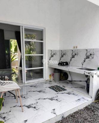 RUMAH SIAP HUNI FURNISHED PRIVATE POOL DEKAT BANDARA ADISUCIPTO RUMAH SIAP HUNI FURNISHED PRIVATE POOL DEKAT BANDARA ADISUCIPTO