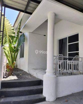 RUMAH SIAP HUNI FURNISHED PRIVATE POOL DEKAT BANDARA ADISUCIPTO RUMAH SIAP HUNI FURNISHED PRIVATE POOL DEKAT BANDARA ADISUCIPTO