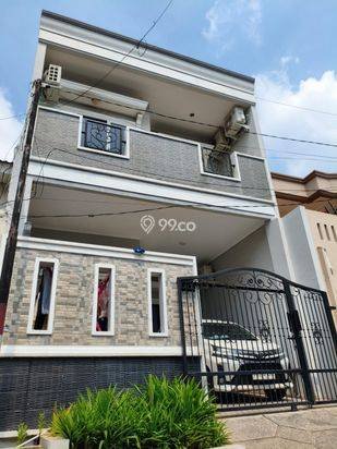 Disewakan Rumah di lokasi strategis Gading Griya Lestari Disewakan Rumah di lokasi strategis Gading Griya Lestari