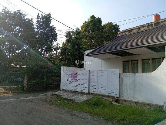 Rumah Jambudipa Kolmas 1 Menit AWC Hook Lingkungan Asri Rumah Jambudipa Kolmas 1 Menit AWC Hook Lingkungan Asri