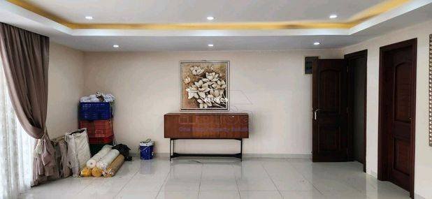 Jual Rumah Mewah 6 Kamar Furnish Batam Center di Sukajadi Jual Rumah Mewah 6 Kamar Furnish Batam Center di Sukajadi