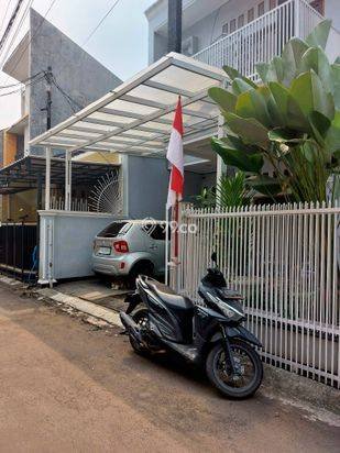 Kost 200m dari Kampus APP & ISTN Khusus Putri (Rumah dalam Cluster) Kost 200m dari Kampus APP & ISTN Khusus Putri (Rumah dalam Cluster)