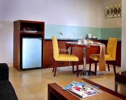 Apartemen Strategis Modern Minimalis View Bagus Di Seminyak, Bali Apartemen Strategis Modern Minimalis View Bagus Di Seminyak, Bali