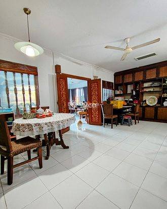 AMS-020.BTR 🏡 Rumah Mewah 2 Lantai di Kawasan Elit Tukad Musi Renon – 5 Kamar, Halaman Luas & Fasilitas Lengkap! AMS-020.BTR 🏡 Rumah Mewah 2 Lantai di Kawasan Elit Tukad Musi Renon – 5 Kamar, Halaman Luas & Fasilitas Lengkap!