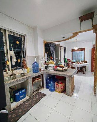 AMS-020.BTR 🏡 Rumah Mewah 2 Lantai di Kawasan Elit Tukad Musi Renon – 5 Kamar, Halaman Luas & Fasilitas Lengkap! AMS-020.BTR 🏡 Rumah Mewah 2 Lantai di Kawasan Elit Tukad Musi Renon – 5 Kamar, Halaman Luas & Fasilitas Lengkap!