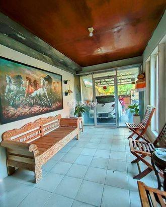AMS-020.BTR 🏡 Rumah Mewah 2 Lantai di Kawasan Elit Tukad Musi Renon – 5 Kamar, Halaman Luas & Fasilitas Lengkap! AMS-020.BTR 🏡 Rumah Mewah 2 Lantai di Kawasan Elit Tukad Musi Renon – 5 Kamar, Halaman Luas & Fasilitas Lengkap!