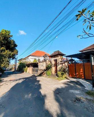AMS-020.BTR 🏡 Rumah Mewah 2 Lantai di Kawasan Elit Tukad Musi Renon – 5 Kamar, Halaman Luas & Fasilitas Lengkap! AMS-020.BTR 🏡 Rumah Mewah 2 Lantai di Kawasan Elit Tukad Musi Renon – 5 Kamar, Halaman Luas & Fasilitas Lengkap!