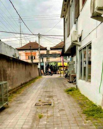 AMS-053.WLY 🏡 Rumah Modern Full Furnished di Lokasi Super Premium Peguyangan – Hanya 20 Meter ke Jalan Utama Ahmad Yani AMS-053.WLY 🏡 Rumah Modern Full Furnished di Lokasi Super Premium Peguyangan – Hanya 20 Meter ke Jalan Utama Ahmad Yani