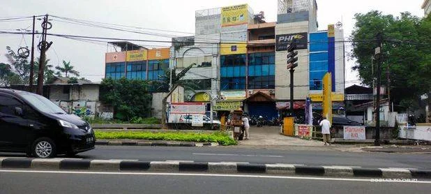Di Sewa Ruko di Jl.Raya Pasar Minggu no.8 G/km18 sederetan ruko Bank BTN dan PHD Di Sewa Ruko di Jl.Raya Pasar Minggu no.8 G/km18 sederetan ruko Bank BTN dan PHD