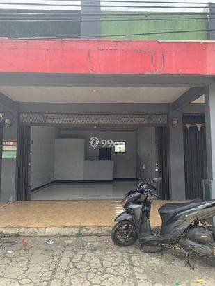 DISEWAKAN Ruko Strategis Pinggir Jalan Utama Cibungbulang DISEWAKAN Ruko Strategis Pinggir Jalan Utama Cibungbulang