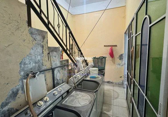 Tersedia Harga MURAH! Ruko Siap Pakai di Batam Kota, Batam, Luas Tanah 75m², Luas Bangunan 155m² Tersedia Harga MURAH! Ruko Siap Pakai di Batam Kota, Batam, Luas Tanah 75m², Luas Bangunan 155m²